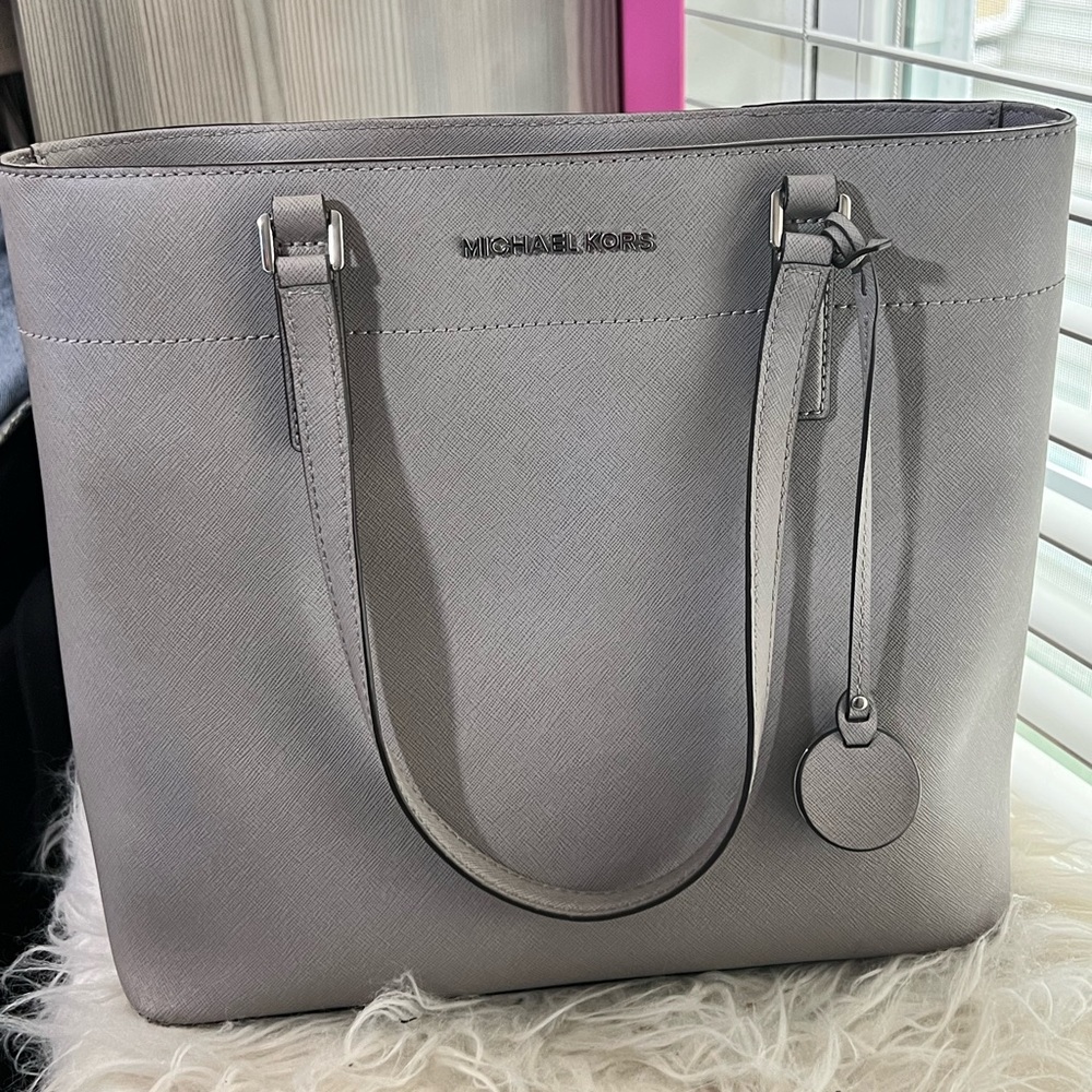 Gray Michael Kors (MK) bucket bag…practically new!